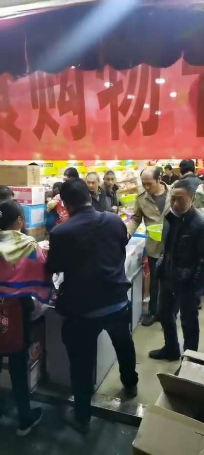 熱烈祝賀云南昆明官渡雙鳳加盟店雙十二零食購物節(jié)促銷活動(dòng)圓滿成功